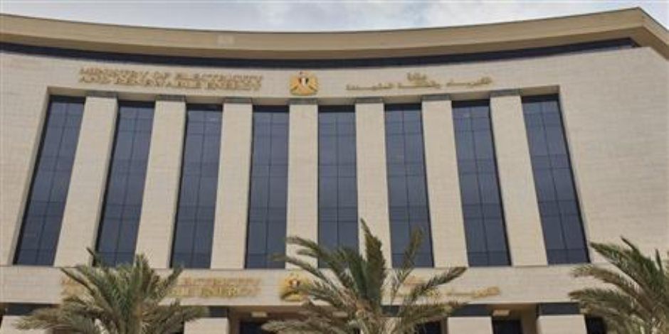 لأول مرة في تاريخها.. الشبكة الموحدة للكهرباء تستوعب أحمالًا بلغت 40 ألف ميجاوات