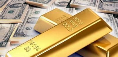 الذهب يرتفع مدعوماً بتراجع الدولار