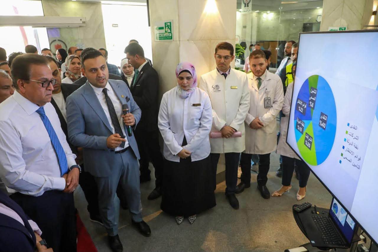 وزير الصحة يتفقد القسم المطور بمستشفى دار الشفاء ويوجه بإجراء فحص الماموجرام للسيدات المترددات