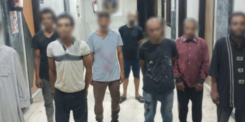 ضبط (10) متهمين بالقاهرة لاستغلال (8) أحداث في التسول وبيع السلع بإلحاح