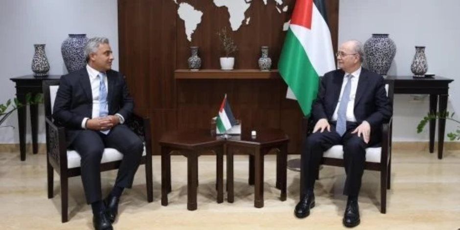 رئيس وزراء فلسطين يثمن الدور المصرى الداعم للقضية الفلسطينية