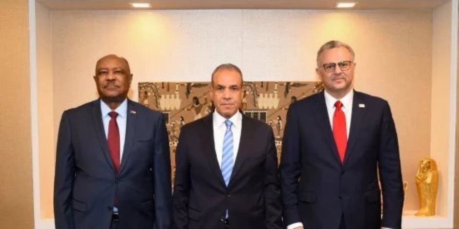 تأكيد مصري أمريكي سوداني على ضرورة التوصل لتسوية سياسية مستدامة بالسودان
