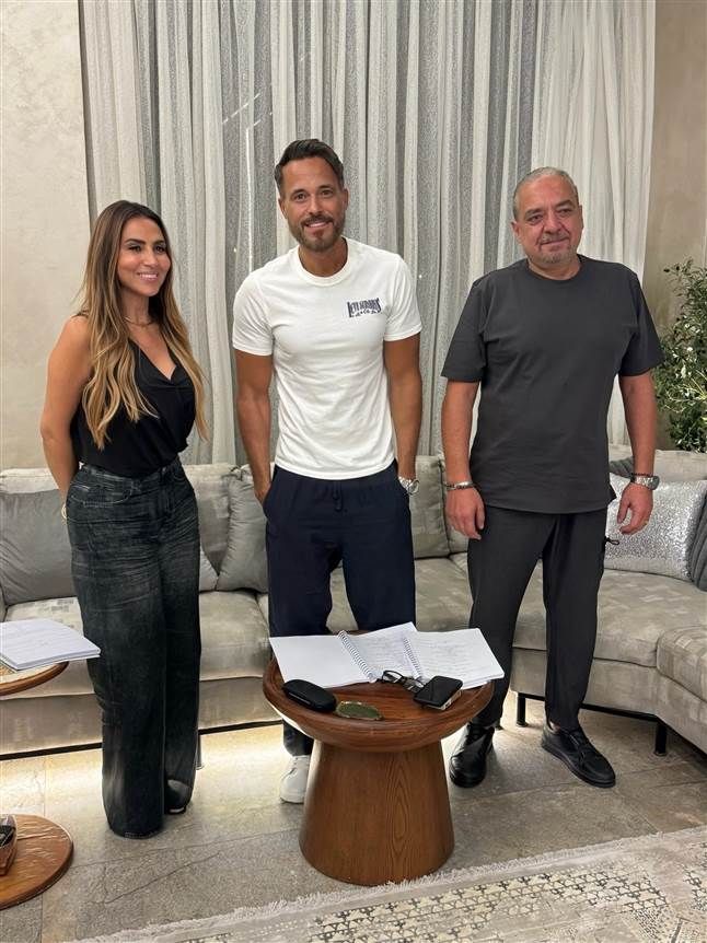 يوسف الشريف يخوض سباق دراما رمضان 2027 بمسلسل "الظل" ينافس الفنان يوسف الشريف في موسم رمضان 2027 بمسلسل الظل وهو مكون من 15 حلقة وقصة المسلسل مأخوذة عن قصة لل إقرأ المزيد