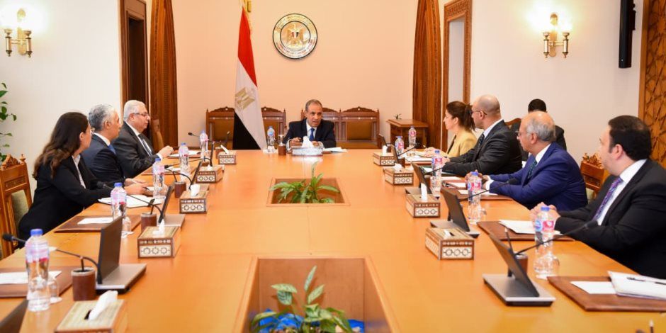 وزير الخارجية يؤكد أهمية تعظيم الاستفادة من الهجرة النظامية لتوفير فرص عمل لائقة للمصريين