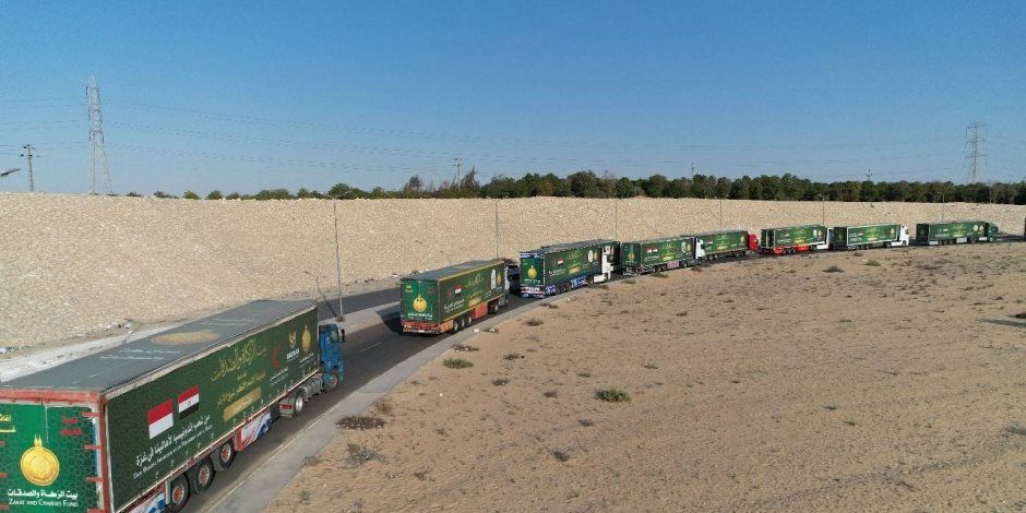 القاهرة الإخبارية: فلسطينيون يشكرون مصر وفخامة الرئيس السيسي على المساعدات الغذائية لغزة
