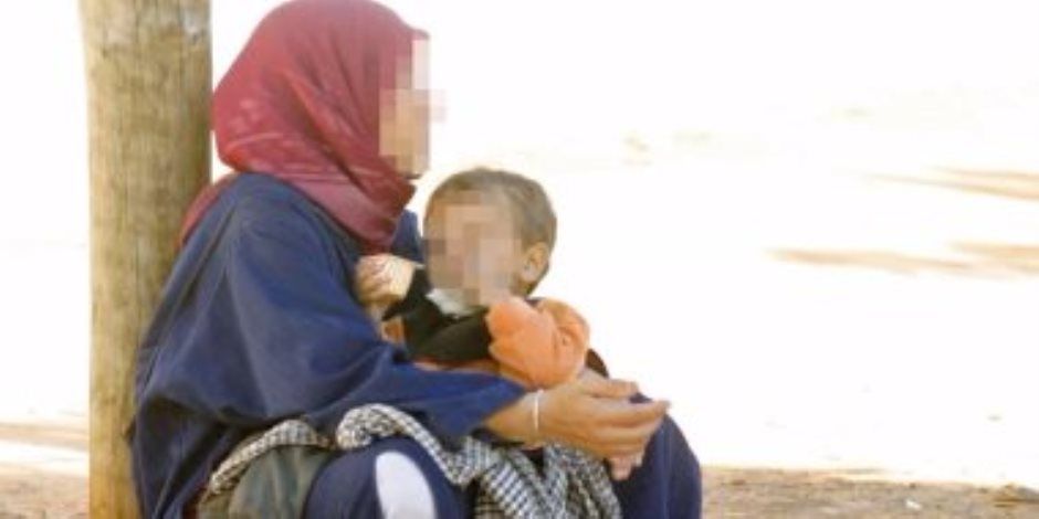 ضبط (10) متهمين لاستغلال (9) أطفال في التسول وبيع السلع بالجيزة