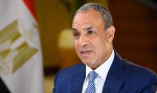 وزير الخارجية يبحث مع السعودية وتركيا وباكستان خفض التصعيد وتعزيز أمن الملاحة